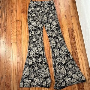 Novella Royale bellbottom pants